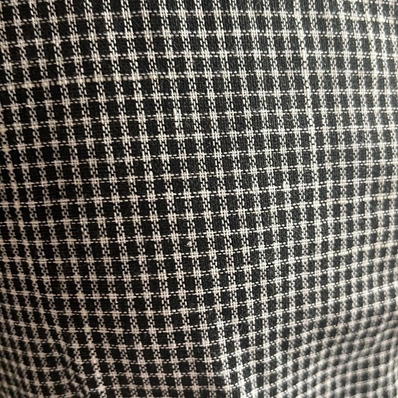 *NWOT* Mod Ref / Gingham Checkered Plaid Button Up Shirt with Front Tie / M - Picture 3 of 8